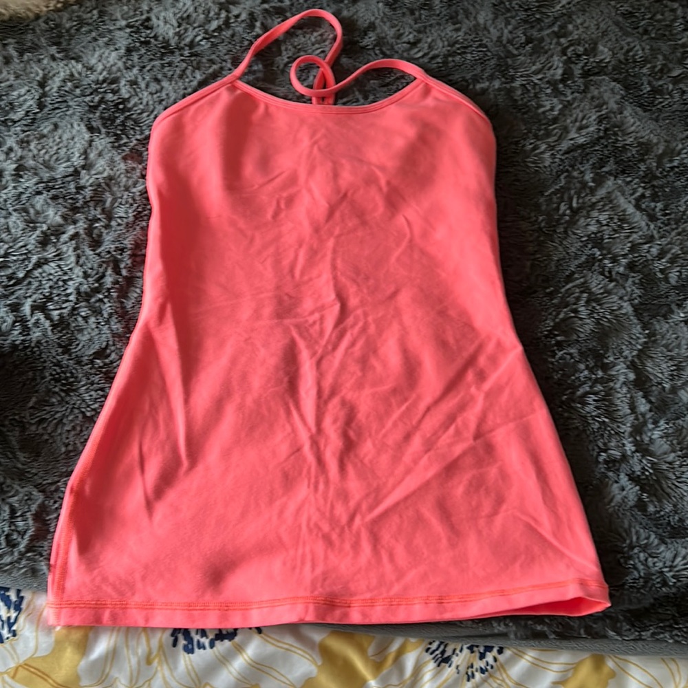 TRADE This is brand new never worn size 4 lulu y back tank